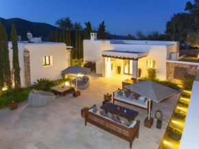 Hotel Holiday home with barbecue space
